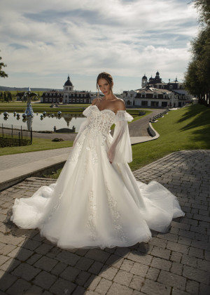 Strapless Pearl Beaded Ivory Lace Tulle Floral Wedding Dress Strapless Pearl Beaded Ivory Lace Tulle Floral Wedding Dress